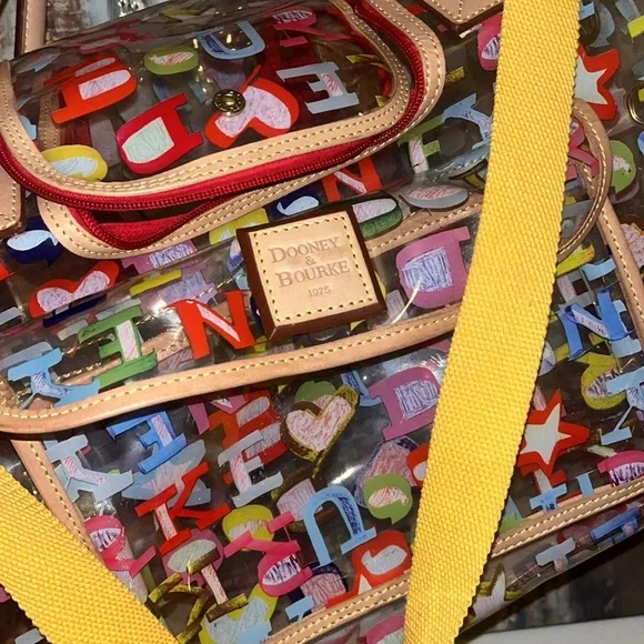 🐩♥️🐩•🫦🦆Dooney & Bourke x 🐾 Bougie Pup Vibes…